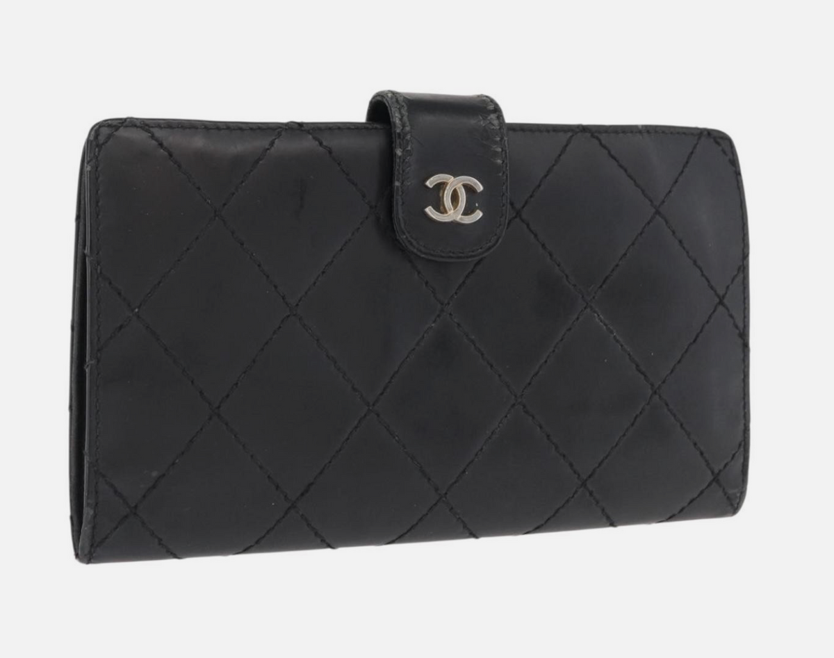 Chanel Classic Flap Black Quilted Leather Wallet